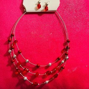 Kohl necklace